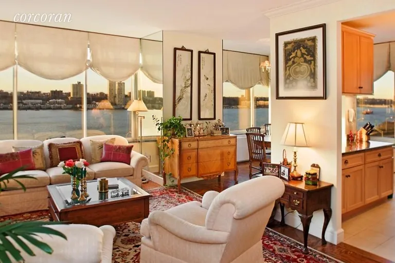 New York City Real Estate | View 200 Riverside Boulevard, 8A | room 1 | View 2