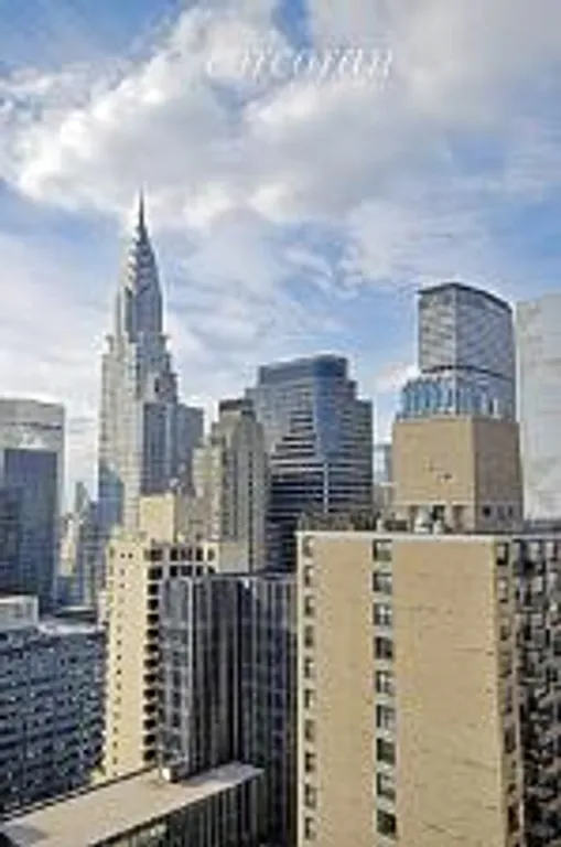 New York City Real Estate | View 236 East 47th Street, 35E | room 1 | View 2