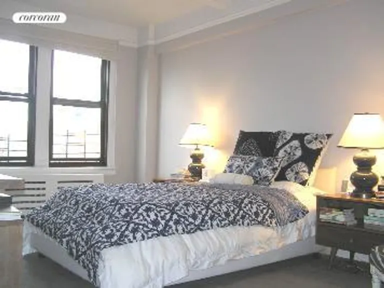 New York City Real Estate | View 210 East 68th Street, 15E | room 7 | View 8