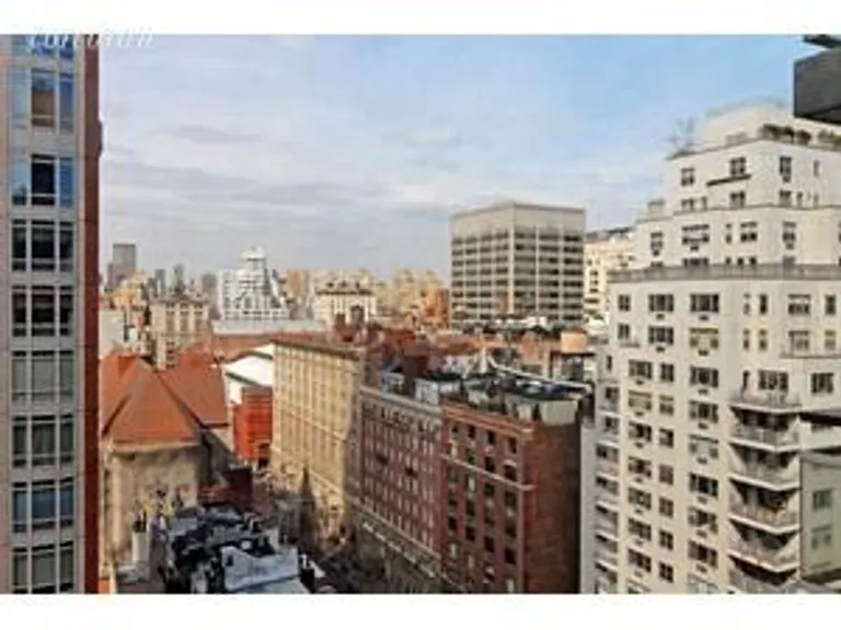 New York City Real Estate | View 200 East 66th Street, A1705 | room 1 | View 2
