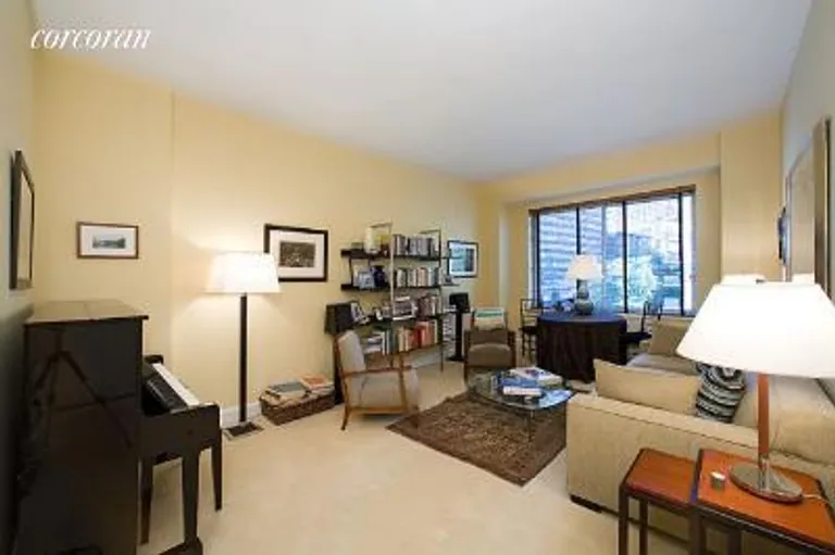 New York City Real Estate | View 200 Riverside Boulevard, 407 | 1 Bed, 1 Bath | View 1