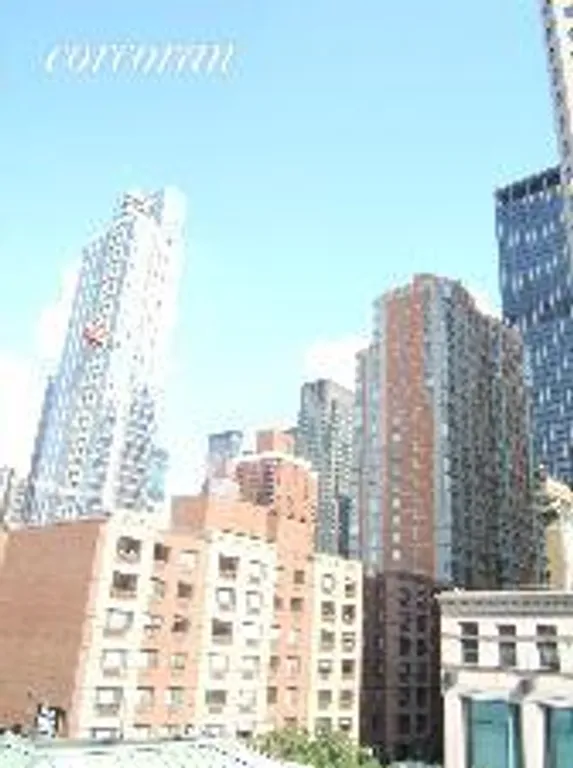 New York City Real Estate | View 350 West 50th Street, 5N | room 1 | View 2