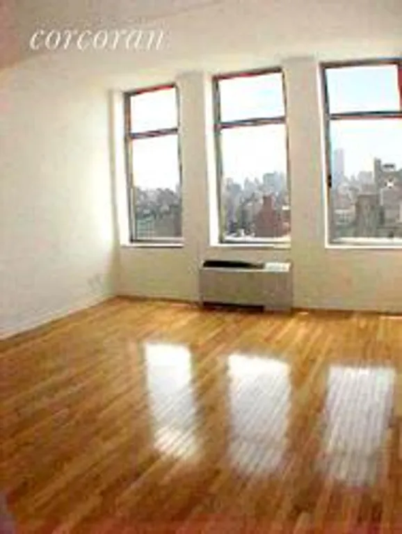 New York City Real Estate | View 252 Seventh Avenue, 18C | room 1 | View 2