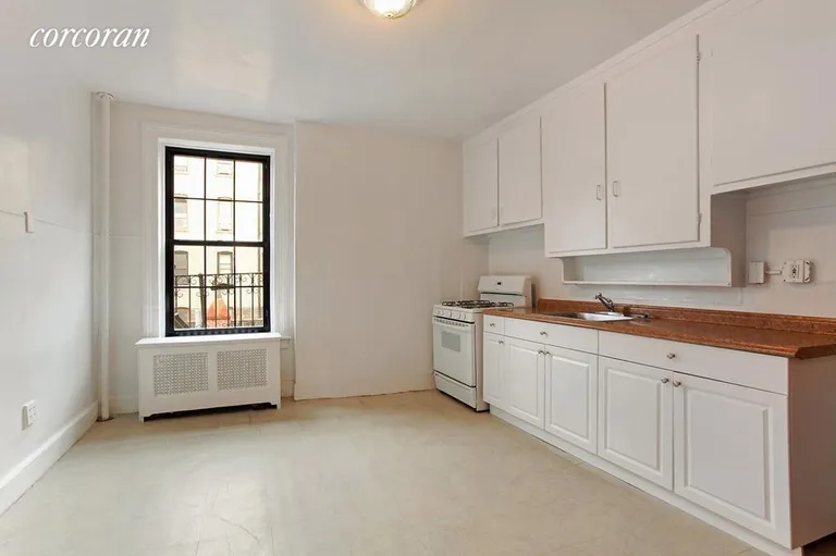 New York City Real Estate | View 38 Leroy Street, 1 | room 2 | View 3