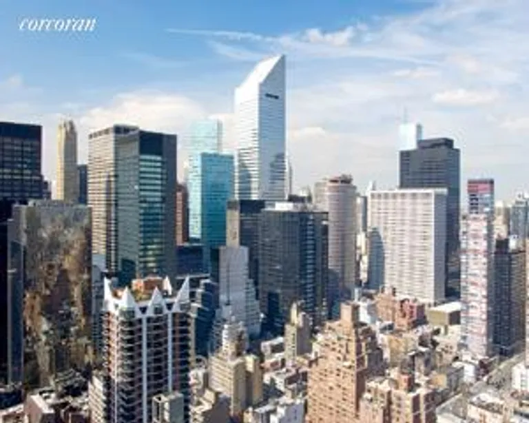 New York City Real Estate | View 100 United Nations Plaza, 43E | room 2 | View 3