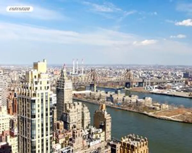 New York City Real Estate | View 100 United Nations Plaza, 43E | room 3 | View 4