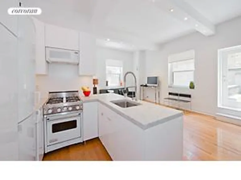 New York City Real Estate | View 200 East 16th Street, 1D | room 3 | View 4