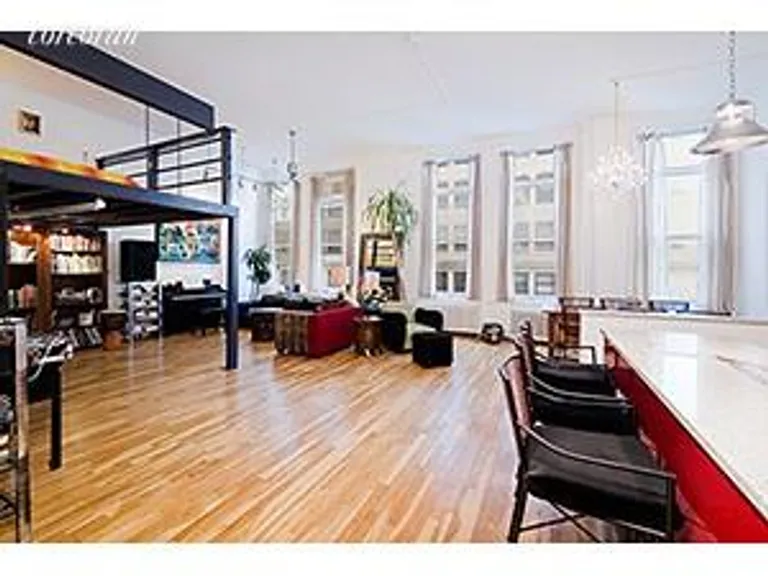 New York City Real Estate | View 258 Broadway, 3B | 2 Beds, 1 Bath | View 1