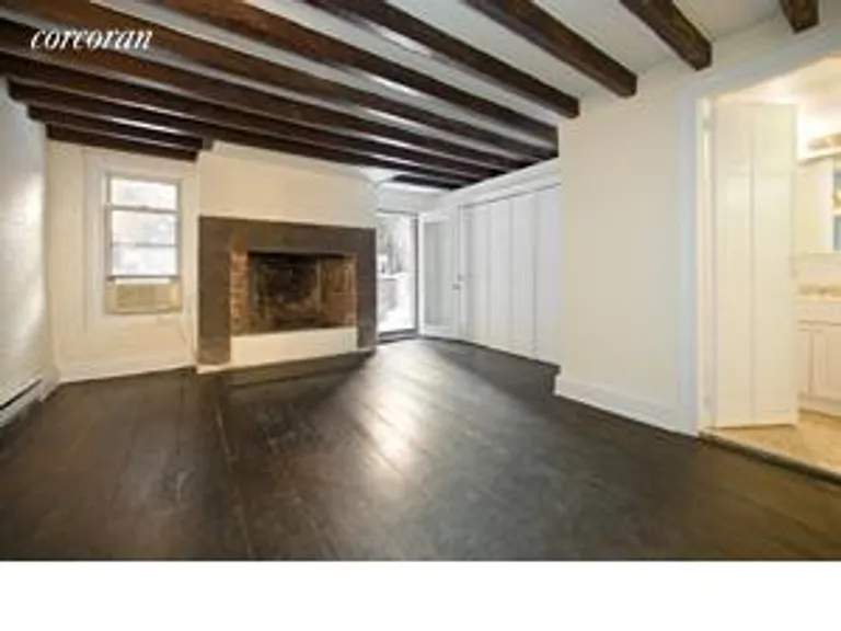 New York City Real Estate | View 102 East 10th Street, GRDDPLX | room 2 | View 3