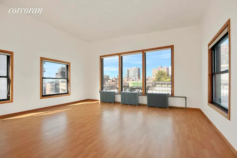 New York City Real Estate | View 652 Hudson Street, 6W | 4 Beds, 2 Baths | View 1