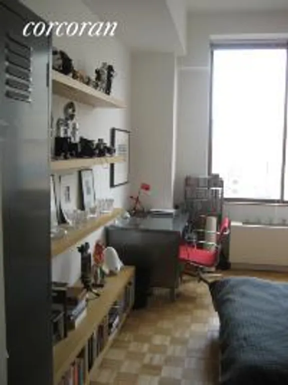 New York City Real Estate | View 393 West 49th Street, 7K | room 2 | View 3