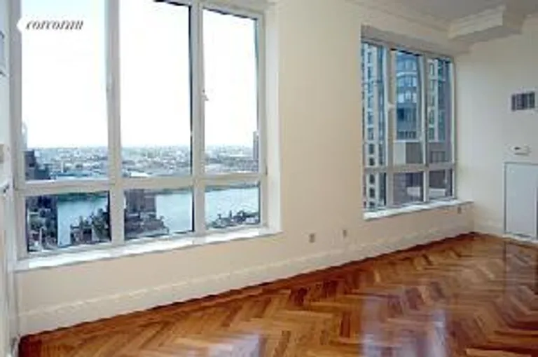 New York City Real Estate | View 351 East 51st Street, PH7A | room 5 | View 6
