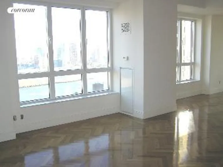 New York City Real Estate | View 351 East 51st Street, PH8 | room 6 | View 7