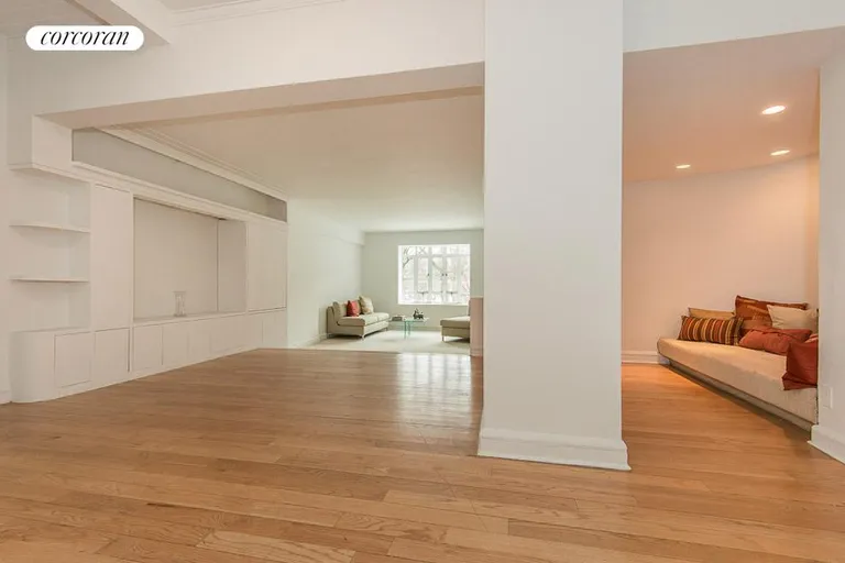 New York City Real Estate | View 25 Central Park West, 2M | Living Room | View 2