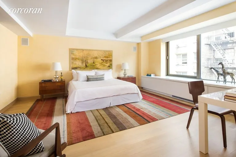 New York City Real Estate | View 50 Gramercy Park North, PARK 12A | Over-sized Master Suite | View 5