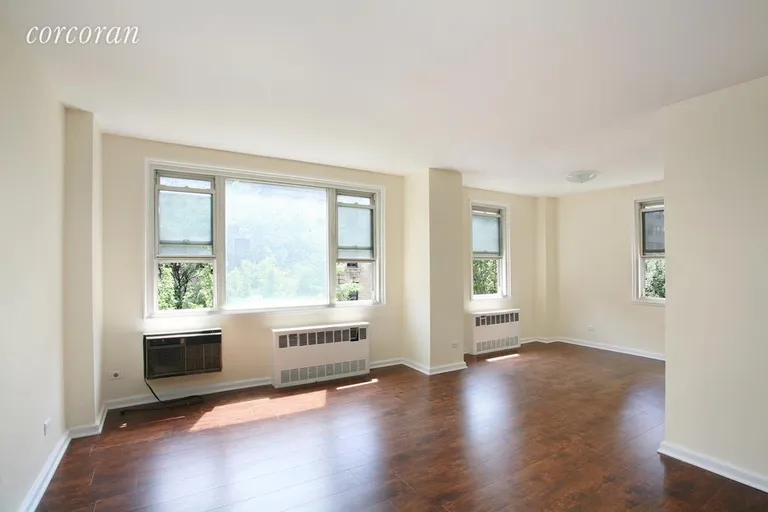 New York City Real Estate | View 1270 Fifth Avenue, 4E | 2 Beds, 1 Bath | View 1
