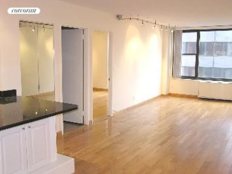 New York City Real Estate | View 117 East 57th Street, 32G | room 5 | View 6