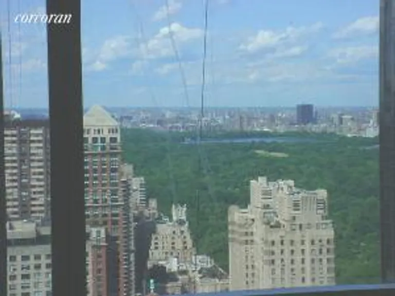 New York City Real Estate | View 25 Columbus Circle, 59G | 2 Beds, 2 Baths | View 1