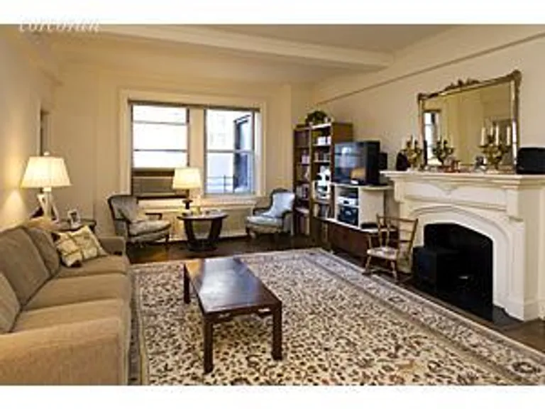 New York City Real Estate | View 91 Central Park West, 8F | room 1 | View 2