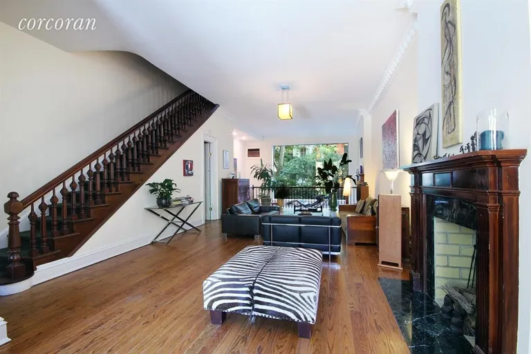 New York City Real Estate | View 152 East 62 | 5 Beds, 3 Baths | View 1