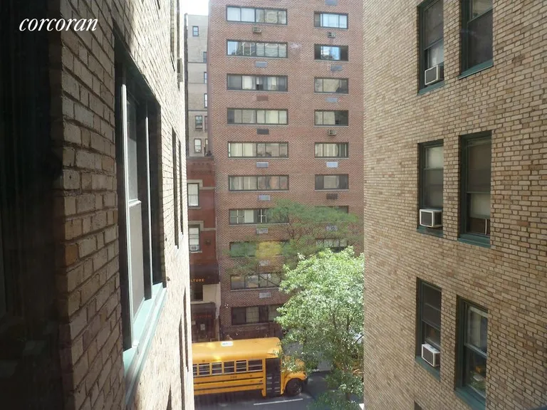 New York City Real Estate | View 325 West 45th Street, 506A | room 3 | View 4