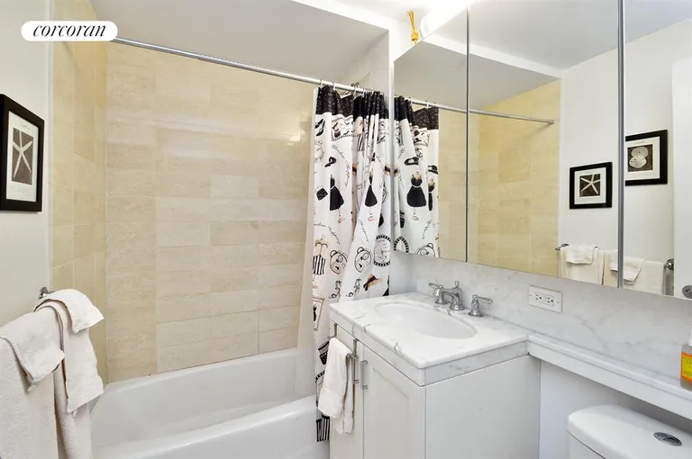 New York City Real Estate | View 205 East 85th Street, 14M | Bathroom | View 4
