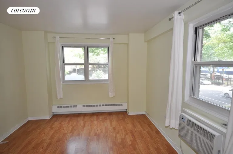 New York City Real Estate | View 191 Willoughby Street, 2D | Queen to King Bedroom | View 7