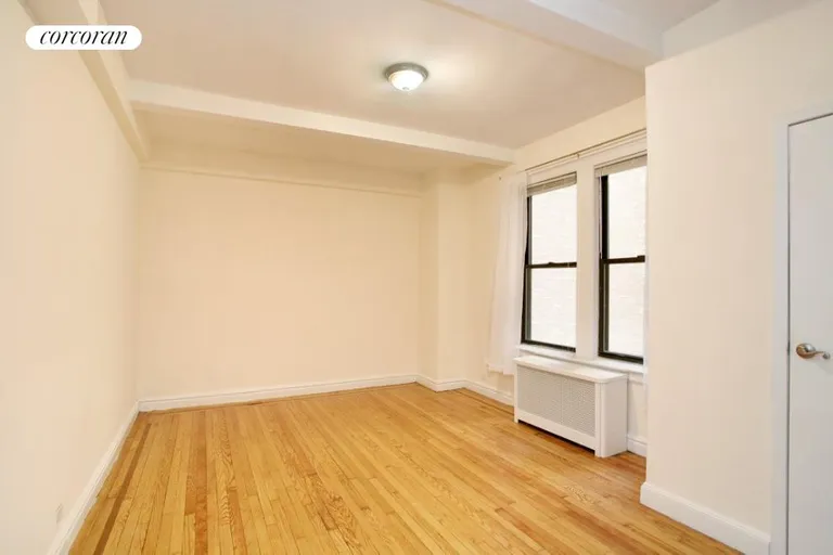 New York City Real Estate | View 40 West 72nd Street, 123 | Second Bedroom | View 8