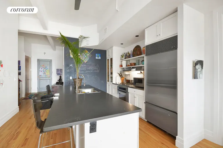 New York City Real Estate | View 1 Main Street, 8k | Open chef's kitchen | View 3