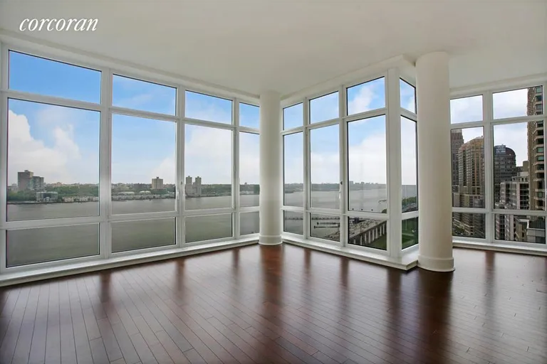 New York City Real Estate | View 60 Riverside Boulevard, 2001 | 3 Beds, 3 Baths | View 1