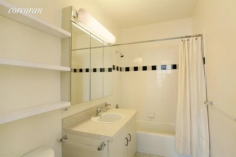 New York City Real Estate | View 111 West 67th Street, 20N | Bedroom | View 4