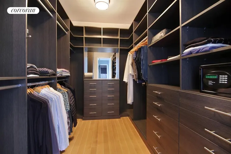 New York City Real Estate | View 212 West 18th Street, PH5 | Closet | View 9