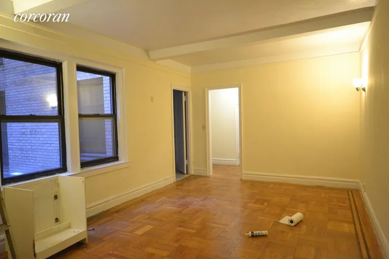 New York City Real Estate | View 133 West 71st Street, 3B | room 2 | View 3