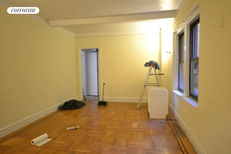 New York City Real Estate | View 133 West 71st Street, 3B | room 3 | View 4