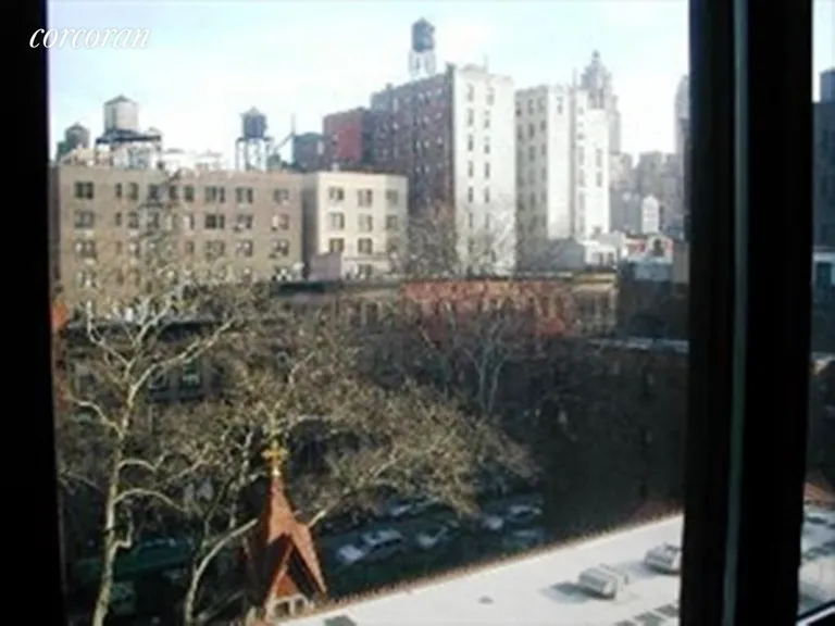 New York City Real Estate | View 2000 Broadway, 6B | room 2 | View 3