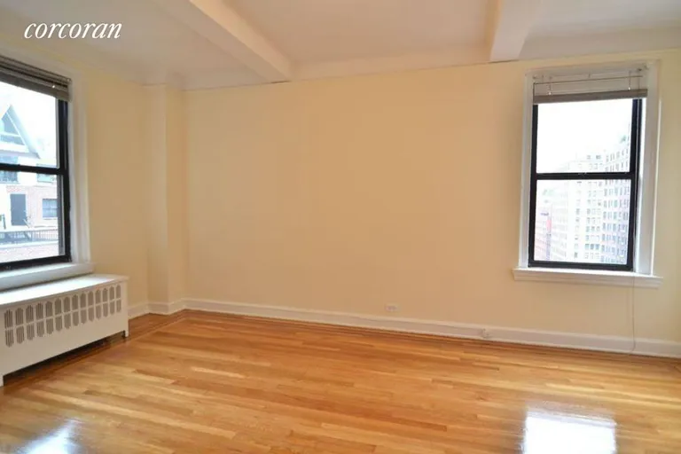New York City Real Estate | View 201 West 77th Street, 14A | King size bedroom | View 2