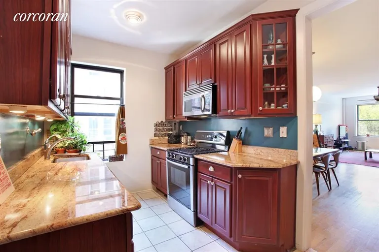 New York City Real Estate | View 255 Eastern Parkway, D15 | Lovely modern kitchen... | View 2