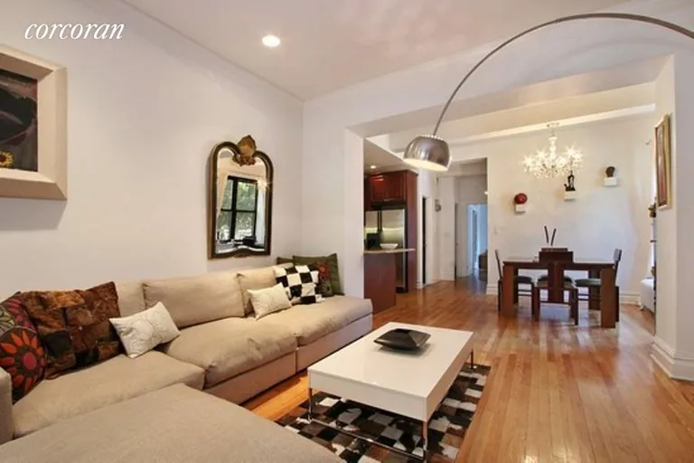 New York City Real Estate | View 225 Eastern Parkway, 1AA | room 4 | View 5