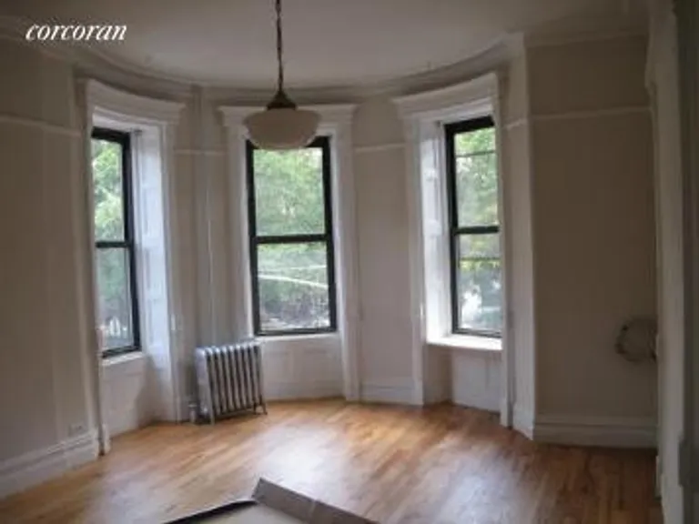 New York City Real Estate | View 272 6th Avenue, 2 A | 3 Beds, 1 Bath | View 1