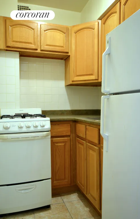 New York City Real Estate | View 222 East 75th Street, LE | Updated Kitchen | View 4