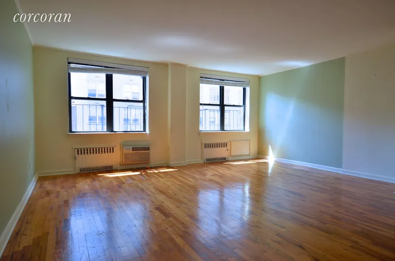 New York City Real Estate | View 222 East 75th Street, 6F | 1 Bed, 1 Bath | View 1