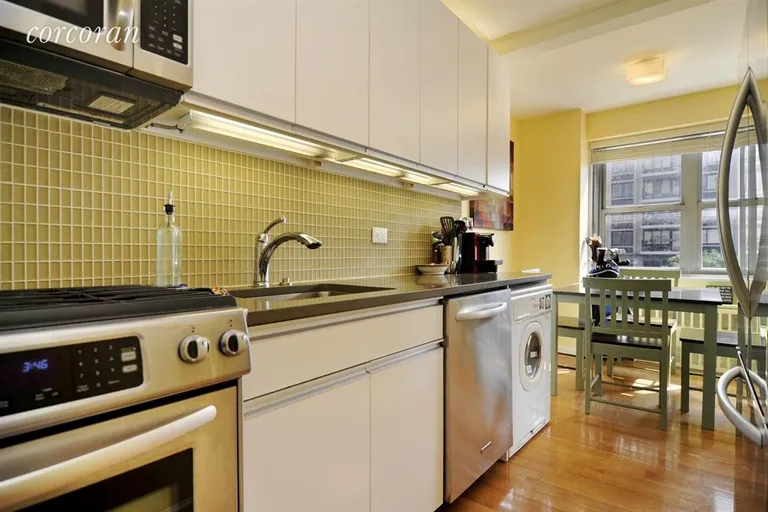 New York City Real Estate | View 100 West 93rd Street, 5C | Kitchen | View 2