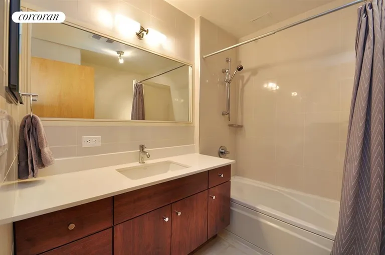 New York City Real Estate | View 14 Hope Street, 3D | Bathroom | View 4