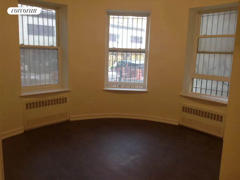 New York City Real Estate | View 480 Nostrand Avenue, 1D | room 4 | View 5