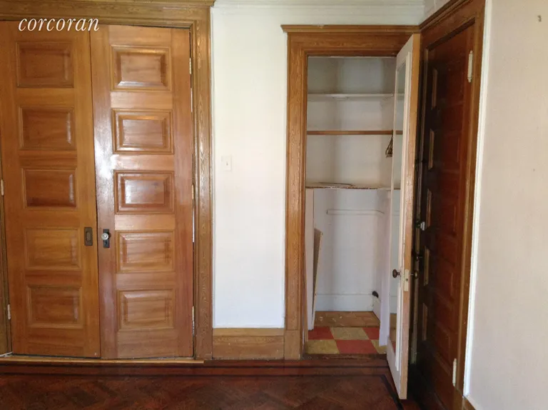 New York City Real Estate | View 27 Montgomery Place, 4 | Closet | View 3