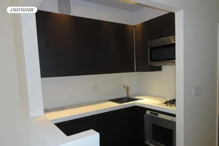 New York City Real Estate | View 186 West 80th Street, 4E | NEW KITCHEN | View 4