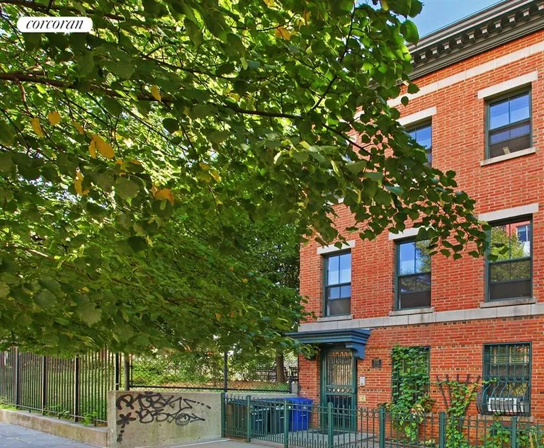 New York City Real Estate | View 205 South Oxford Street, 3 | Front View | View 6