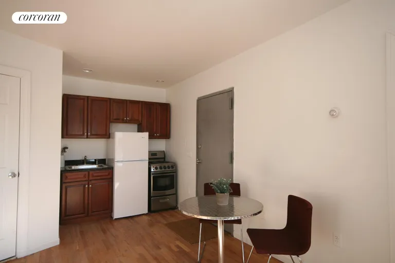 New York City Real Estate | View 112 North 7th Street, 2R | room 3 | View 4