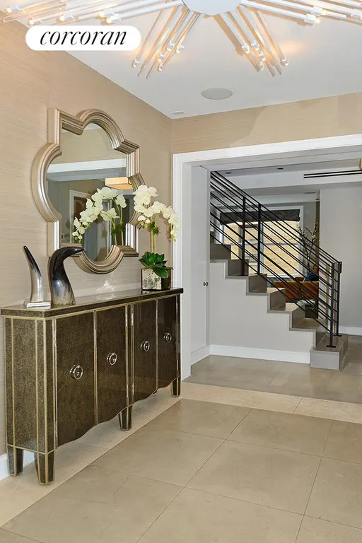 New York City Real Estate | View 595 West End Avenue, 9 FL | Entry Foyer | View 17