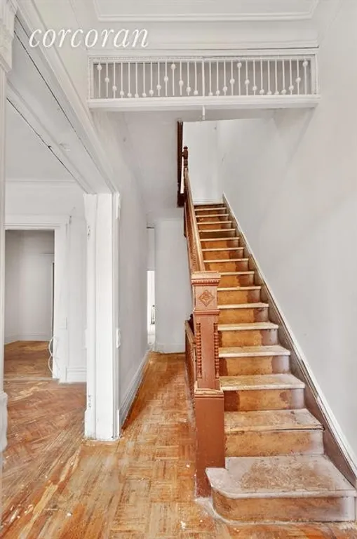 New York City Real Estate | View 754 Lincoln Place | Foyer | View 3